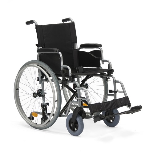 Кресло-коляска для инвалидов Н 001 (17, 18 дюймов) 12500 руб.